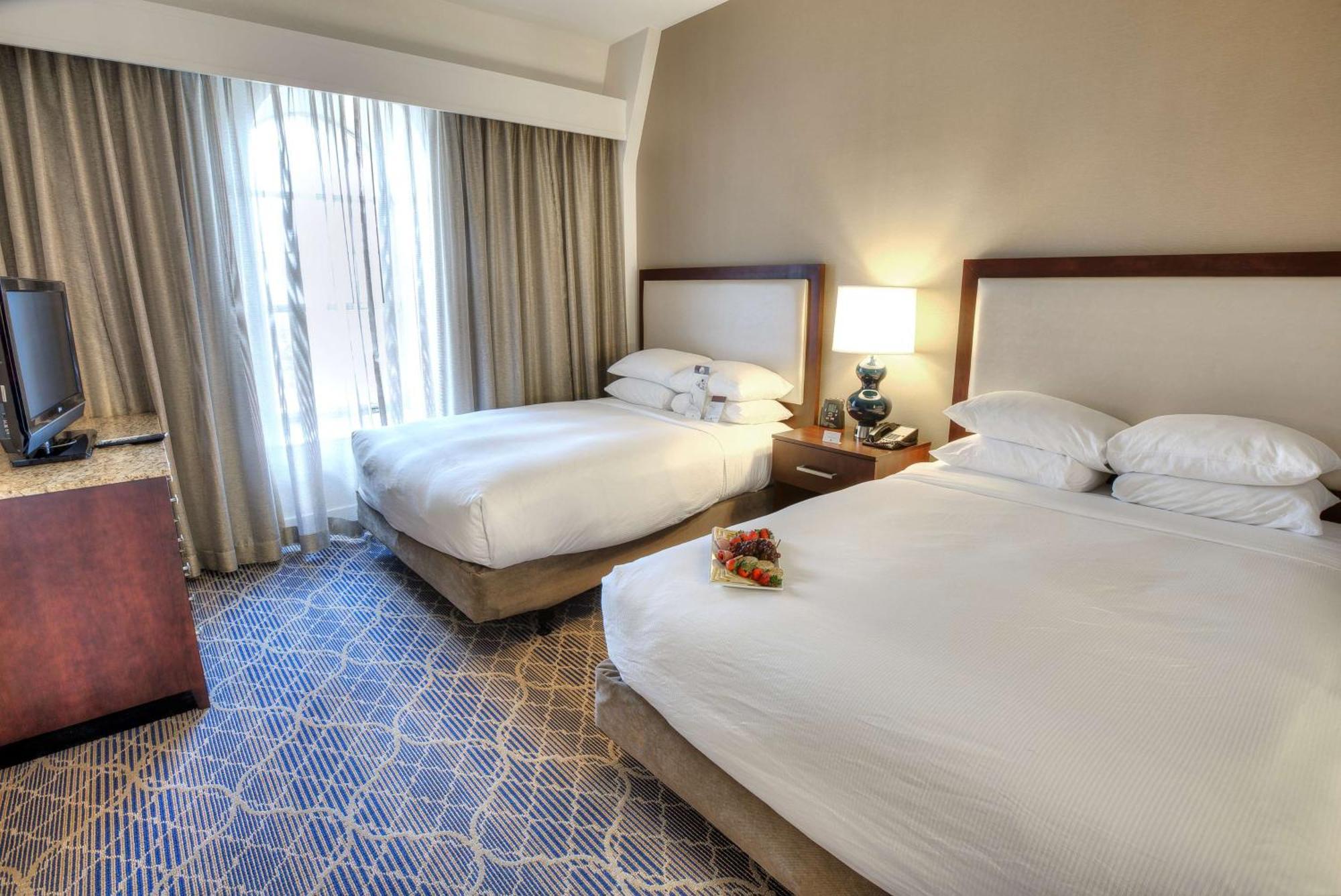 Doubletree Suites By Hilton At The Battery Atlanta Smyrna Buitenkant foto