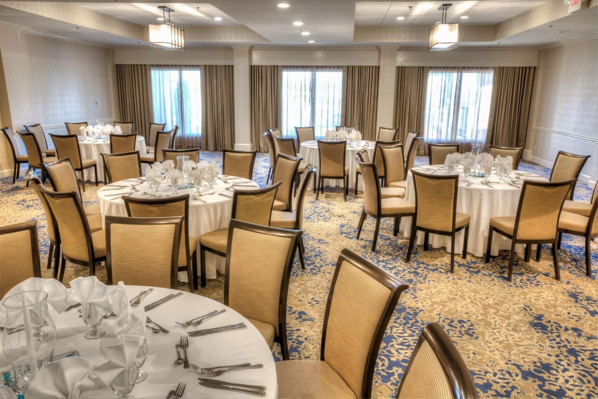 Doubletree Suites By Hilton At The Battery Atlanta Smyrna Buitenkant foto